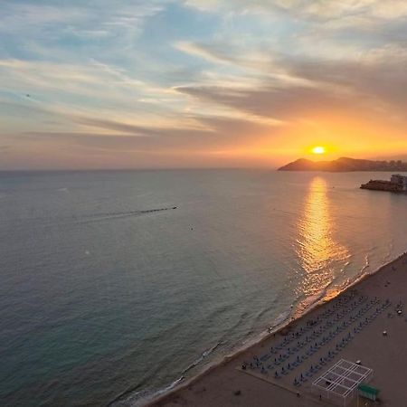 Estupendo Apartamento En Planta 22. 1ª Linea. Apartment Benidorm Ngoại thất bức ảnh