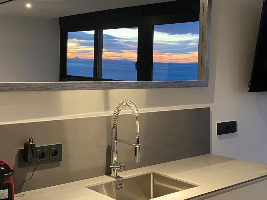 Estupendo Apartamento En Planta 22. 1ª Linea. Apartment Benidorm Ngoại thất bức ảnh